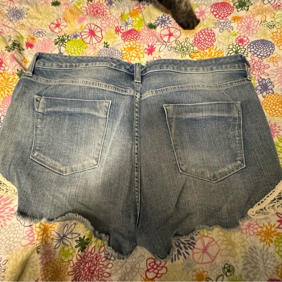 Mossimo | high rise short with side lace detail | 18 - Picture 4 of 4